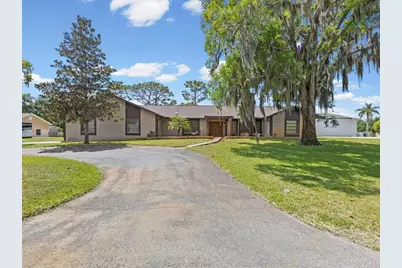 10700 Luscombe Court, New Port Richey, FL 34654 - Photo 1