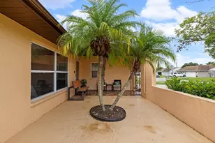 4242 Riverwood Dr, New Port Richey, FL 34653 - Photo 32