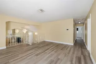 9947 Grove Dr, New Port Richey, FL 34654 - Photo 10