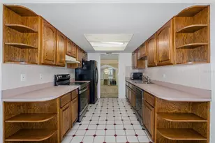 9947 Grove Dr, New Port Richey, FL 34654 - Photo 52