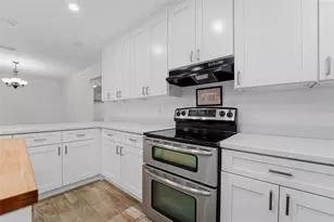 9421 Wallien Dr, Brooksville, FL 34601 - Photo 8