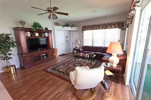 2019 Quailwood Ln, Spring Hill, FL 34606 - Photo 10