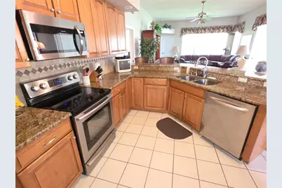 2019 Quailwood Lane, Spring Hill, FL 34606 - Photo 6