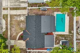 7705 Jackson Springs Rd, Tampa, FL 33615 - Photo 36