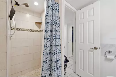 6340 Newtown Circle #40A2, Tampa, FL 33615 - Photo 20