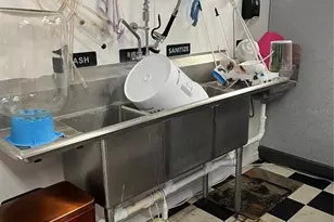 13185 Spring Hill Dr, Spring Hill, FL 34609 - Photo 2