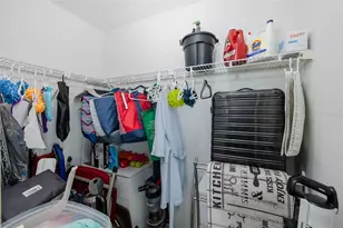 4832 Sunnybrook Dr, New Port Richey, FL 34653 - Photo 16