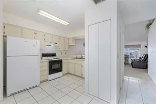 4832 Sunnybrook Dr, New Port Richey, FL 34653 - Photo 10