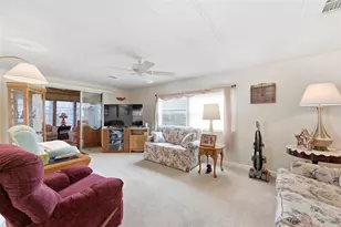 2101 Kona Dr, Holiday, FL 34691 - Photo 16