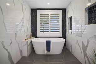 11930 W Bayshore Dr, Crystal River, FL 34429 - Photo 12