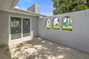 11930 W Bayshore Dr, Crystal River, FL 34429 - Photo 30