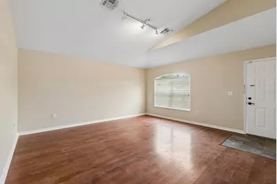 4631 Eagle Ranch Drive, Zephyrhills, FL 33542 - Photo 12