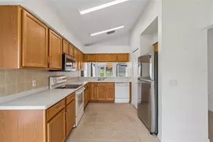 18452 Fairway Green Dr, Hudson, FL 34667 - Photo 8