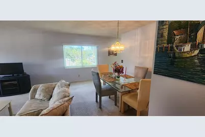 2402 Ecuadorian Way #22, Clearwater, FL 33763 - Photo 10