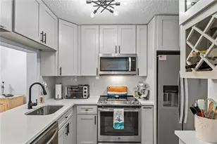 3232 Lake Pine Way, Tarpon Springs, FL 34688 - Photo 12