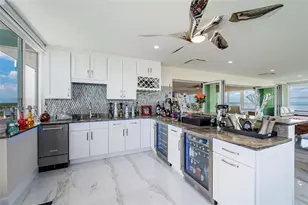 1365 Snell Isle Blvd NE, Saint Petersburg, FL 33704 - Photo 28