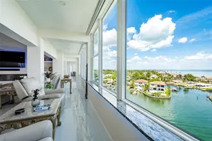 1365 Snell Isle Blvd NE, Saint Petersburg, FL 33704 - Photo 10