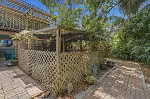 1314 Oleander Dr, Tarpon Springs, FL 34689 - Photo 60
