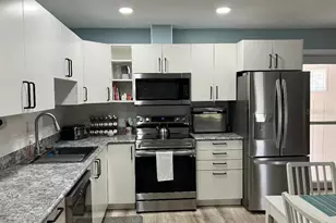 12009 Boynton Ln, New Port Richey, FL 34654 - Photo 4