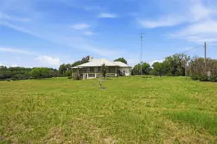 18610 Townsend House Rd, Dade City, FL 33523 - Photo 72