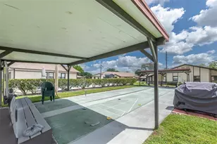 37730 Alissa Dr, Zephyrhills, FL 33542 - Photo 30