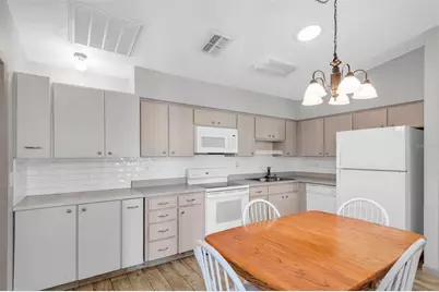 37730 Alissa Drive, Zephyrhills, FL 33542 - Photo 4