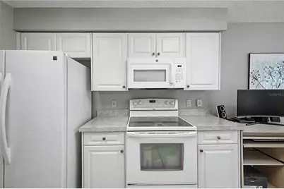 3017 Whispering Pines Court, Spring Hill, FL 34606 - Photo 18