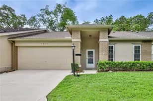 3017 Whispering Pines Ct, Spring Hill, FL 34606 - Photo 1