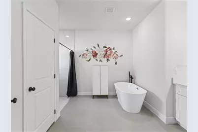 766 Marion Oaks Manor, Ocala, FL 34473 - Photo 4