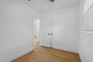 3243 6th Ave S, Saint Petersburg, FL 33712 - Photo 12