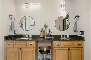 1819 Sommarie Wy, Tarpon Springs, FL 34689 - Photo 24