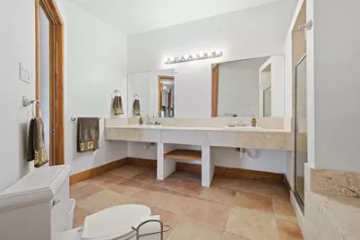 2017 Harbour Watch Circle, Tarpon Springs, FL 34689 - Photo 54