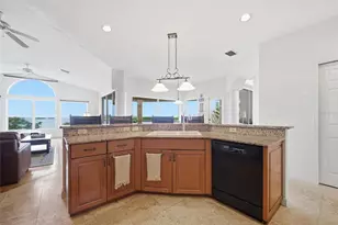 2017 Harbour Watch Cir, Tarpon Springs, FL 34689 - Photo 22