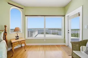 2017 Harbour Watch Cir, Tarpon Springs, FL 34689 - Photo 40