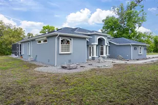 12265 Fulmar Rd, Weeki Wachee, FL 34614 - Photo 4