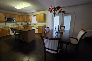 9276 Elm Ct, Spring Hill, FL 34606 - Photo 6