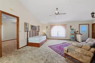 10464 Maderia St, Spring Hill, FL 34608 - Photo 6