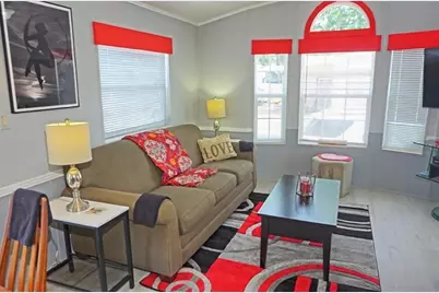 21183 Lazy Days Circle, Lutz, FL 33558 - Photo 2