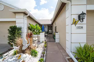 13234 Molitor Ct, Hudson, FL 34669 - Photo 4