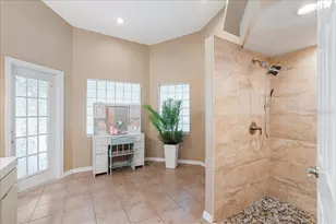 211 Forest Wood Ct, Spring Hill, FL 34609 - Photo 14