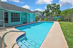 7451 Swan Lake Dr, New Port Richey, FL 34655 - Photo 40
