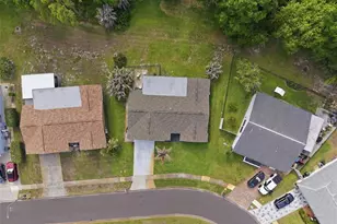 1010 Mainsail Way, Palm Harbor, FL 34685 - Photo 2