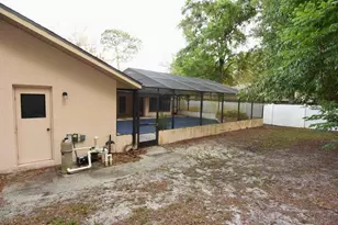 373 Oriana Dr, Spring Hill, FL 34609 - Photo 52