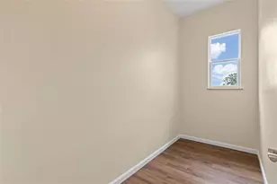 743 Bayshore Dr, Tarpon Springs, FL 34689 - Photo 24
