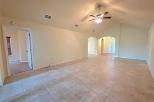 4284 High Ridge Ave, Spring Hill, FL 34609 - Photo 6