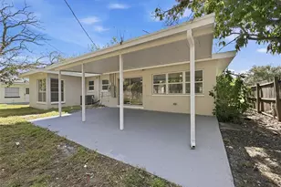 4221 Shore Acres Blvd NE, Saint Petersburg, FL 33703 - Photo 32