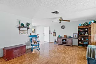 11423 Wheeling Dr, Tampa, FL 33625 - Photo 8