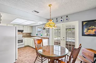 11423 Wheeling Dr, Tampa, FL 33625 - Photo 12