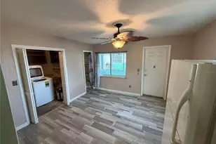 4102 74th St N, Saint Petersburg, FL 33709 - Photo 12