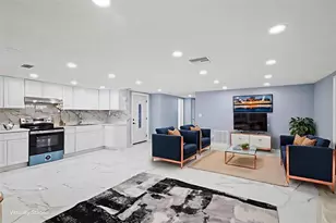 3332 Wilson Dr, Holiday, FL 34691 - Photo 8